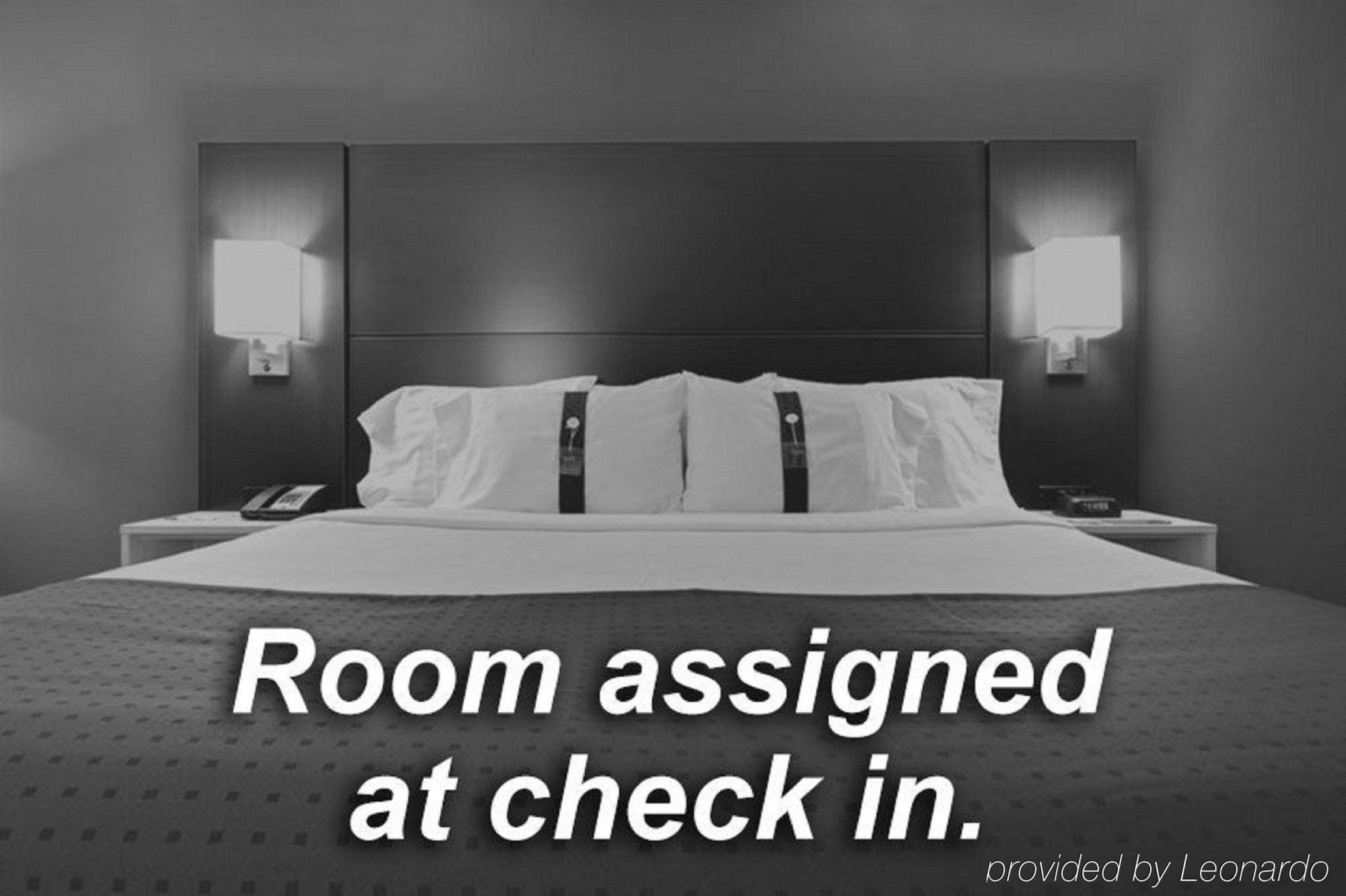 Express Manchester Airport By Ihg 3*
