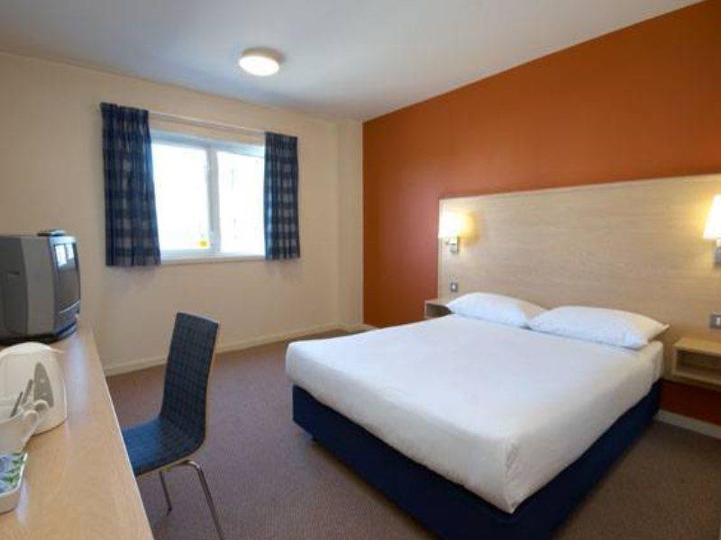 Express Manchester Airport By Ihg