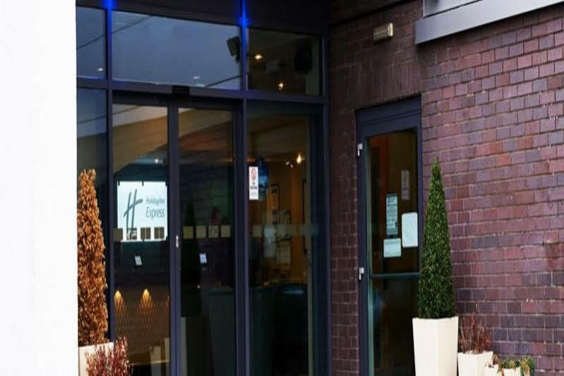 Express Manchester Airport By Ihg Hotel Ringway