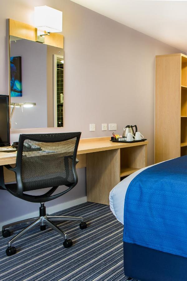 Express Manchester Airport By Ihg